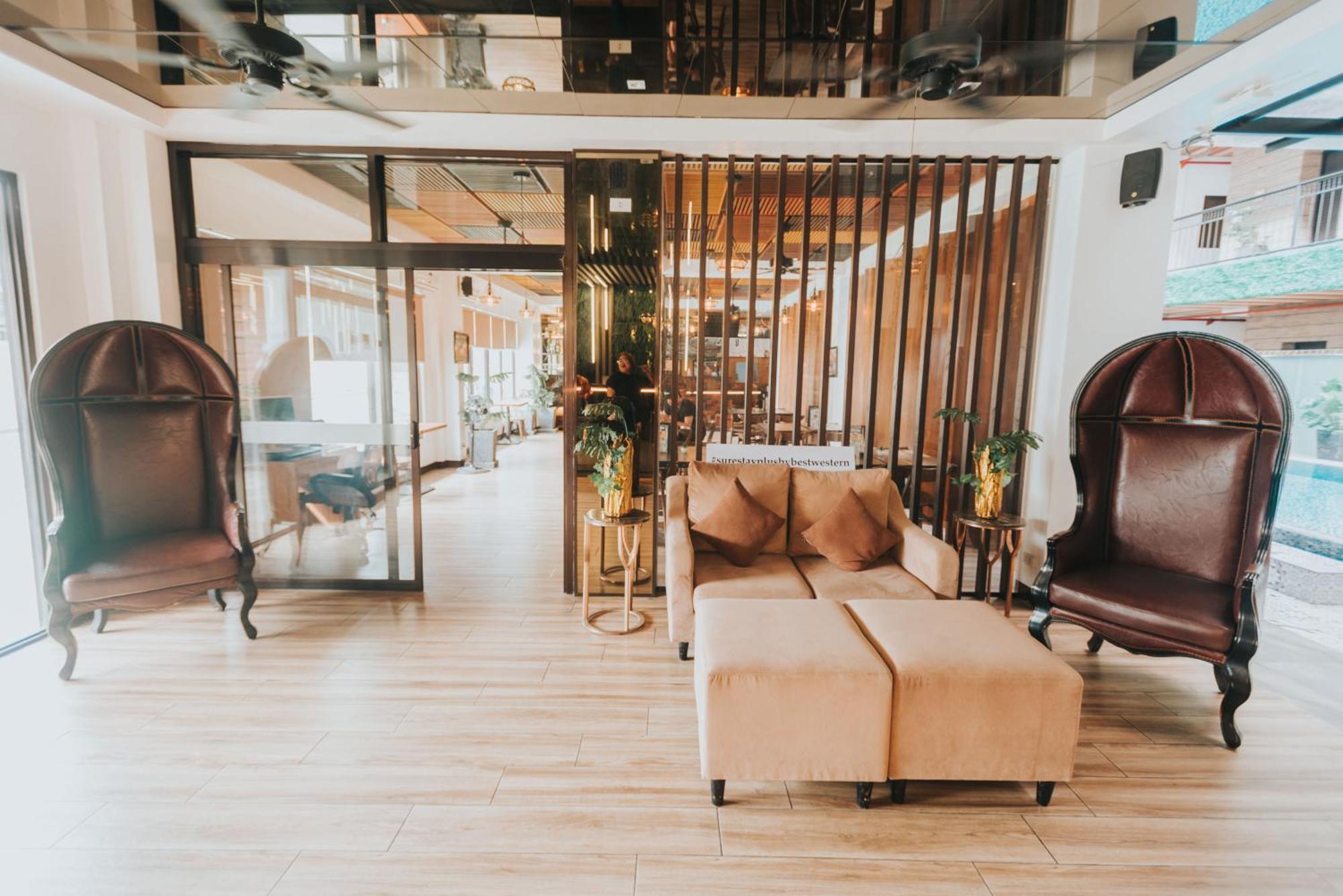 Surestay Plus Hotel By Best Western Ac Luxe Angeles City Eksteriør bilde