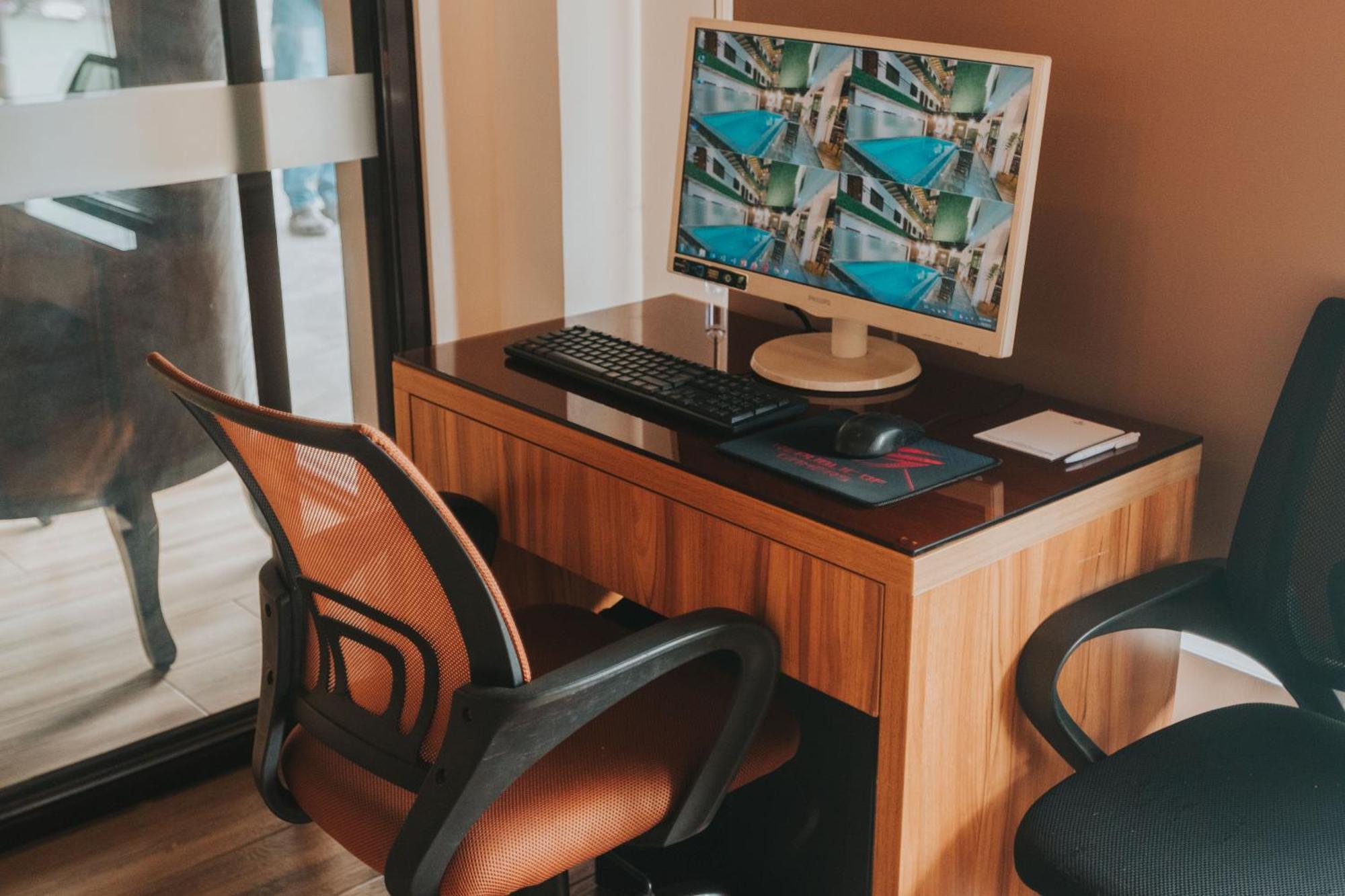 Surestay Plus Hotel By Best Western Ac Luxe Angeles City Eksteriør bilde